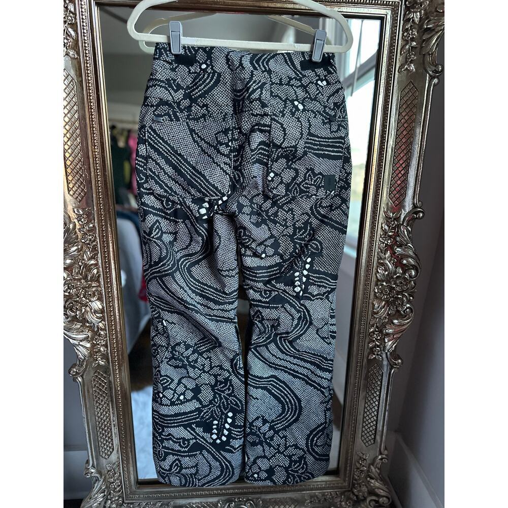 Free People Bunny Slope Printed PrimaLoft® Ski Pants Medium Black White NEW NWT - Picture 6 of 6